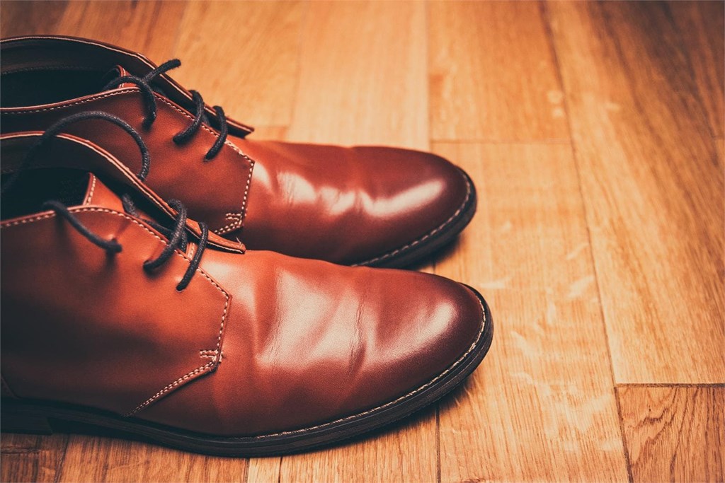 La solución para no deshacerte de tus zapatos viejos